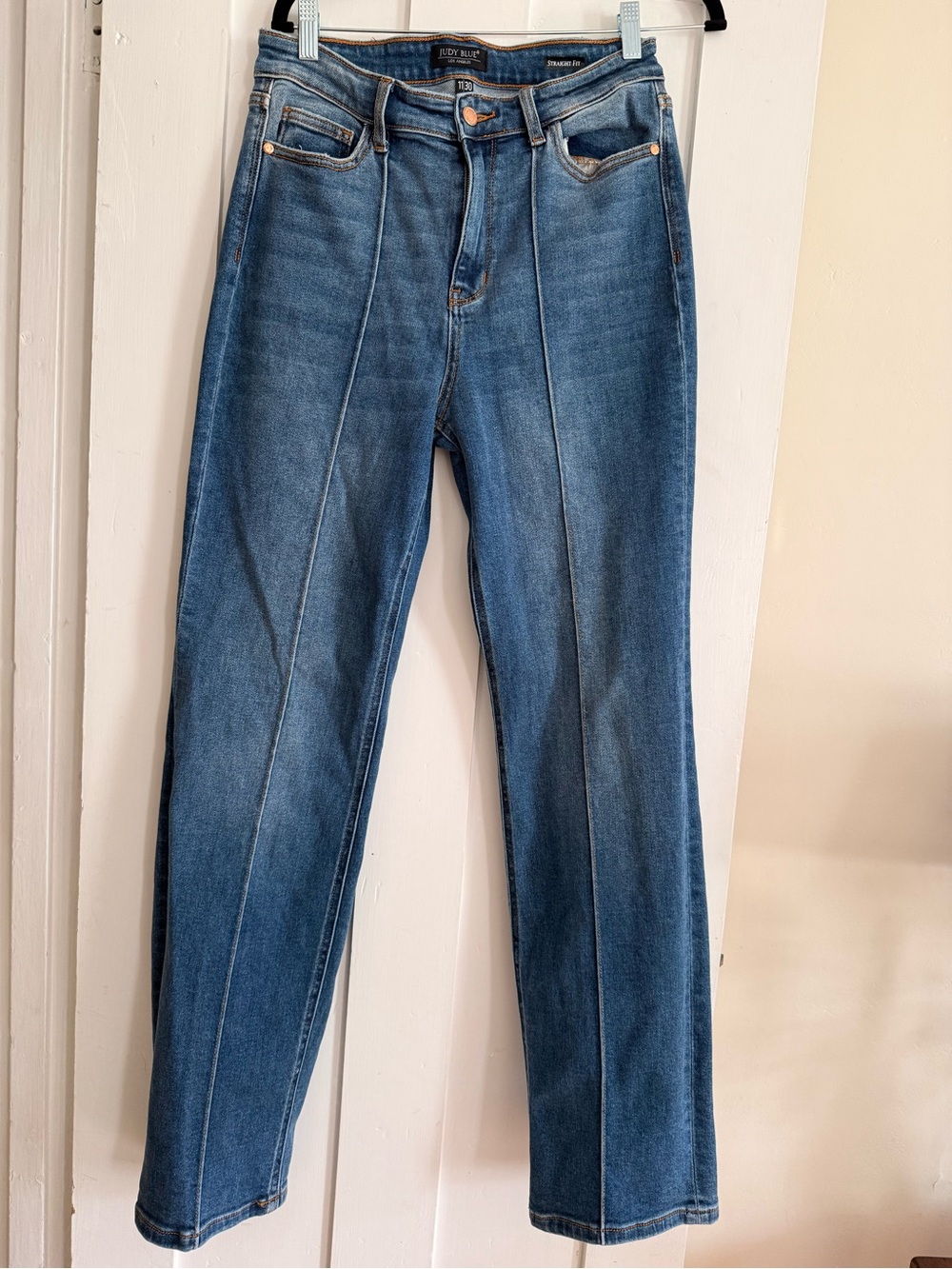 Judy Blue Midwash Bootcut Jeans with Center Seams